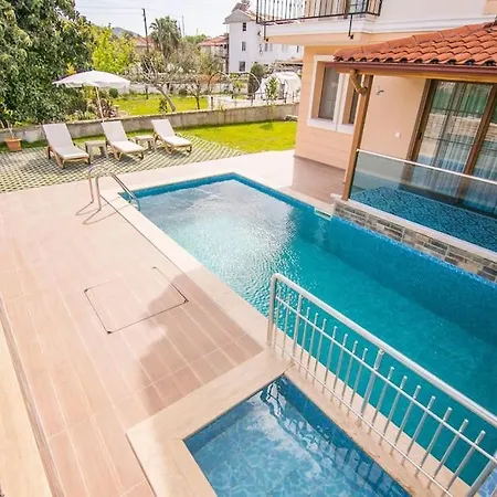 Leyal-luxury Holiday Villa, 4 Bedroom With Private Pool * Ортаджа