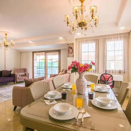 Leyal-luxury Holiday Villa, 4 Bedroom With Private Pool * Ортаджа